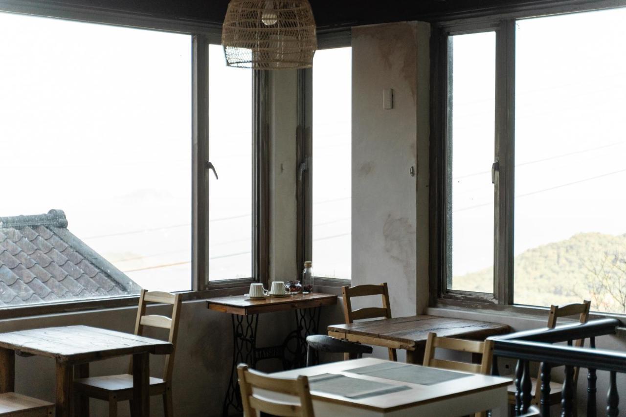 Mountain Traveler Inn Jiufen Dış mekan fotoğraf